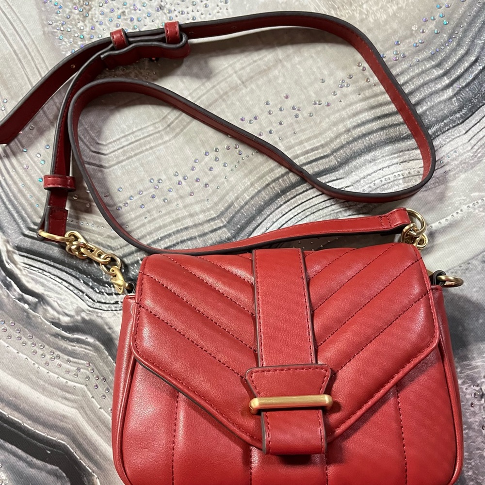 Time and Tru Red CamberCrossbody Bag with Gold Hardware
